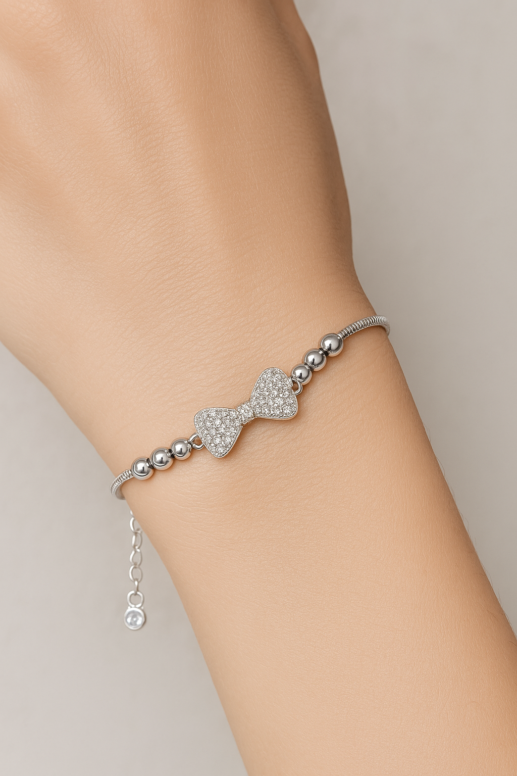 ADJUSTABLE BRACELET