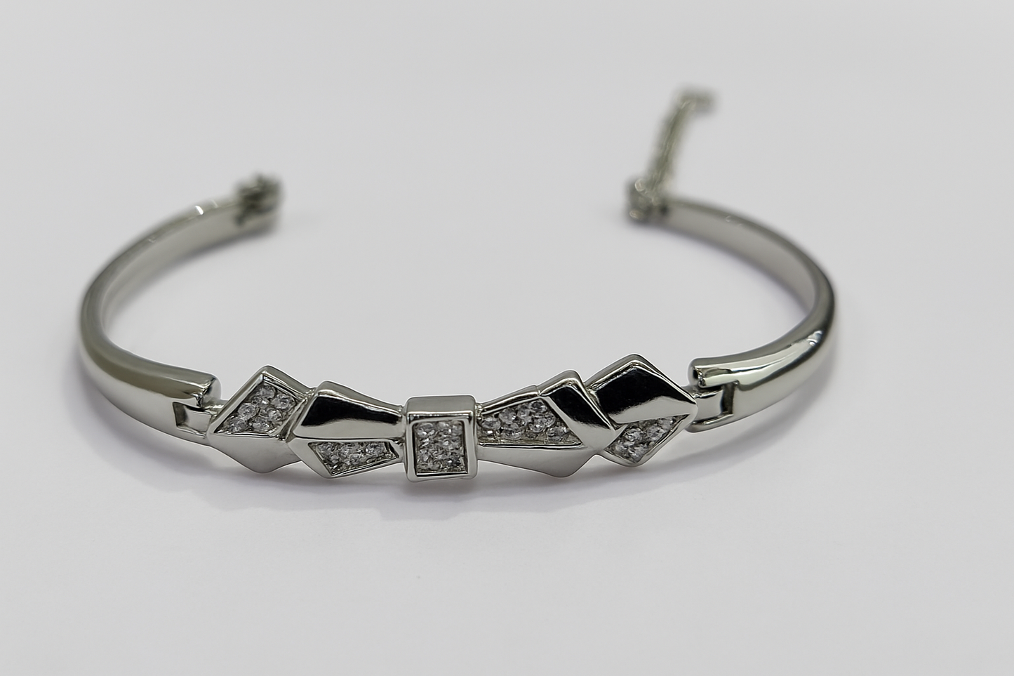 LADIES BRACELET ADJUSTABLE