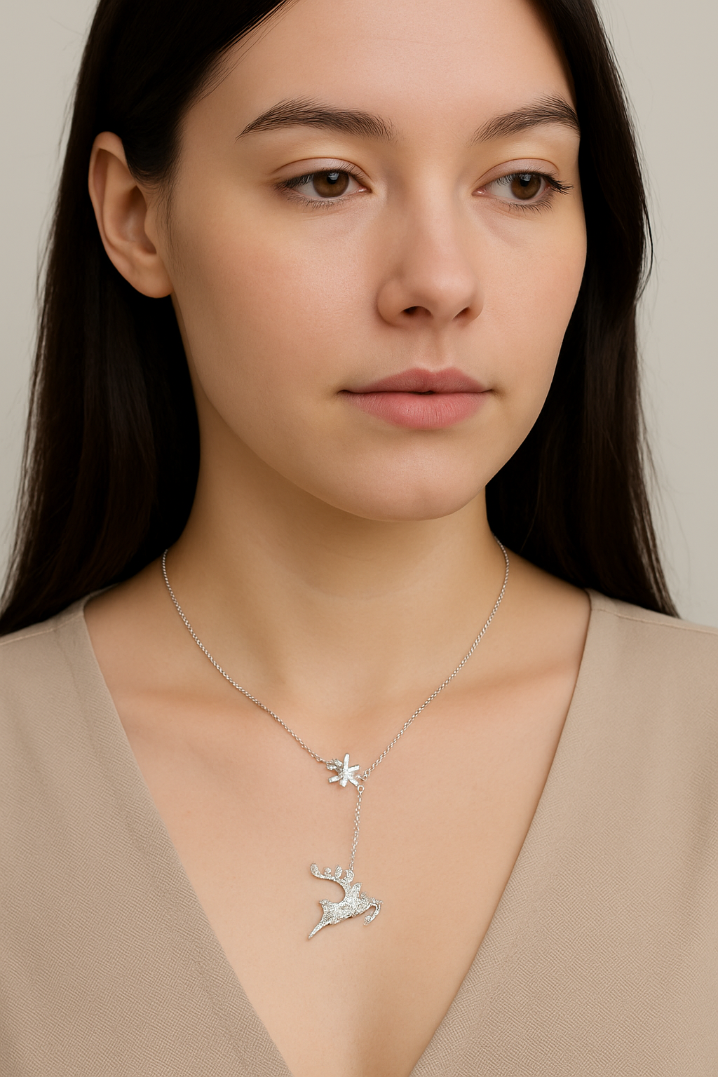 STAR AND DEER NECKLACE