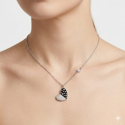 Minimalist Heart Pendent necklace